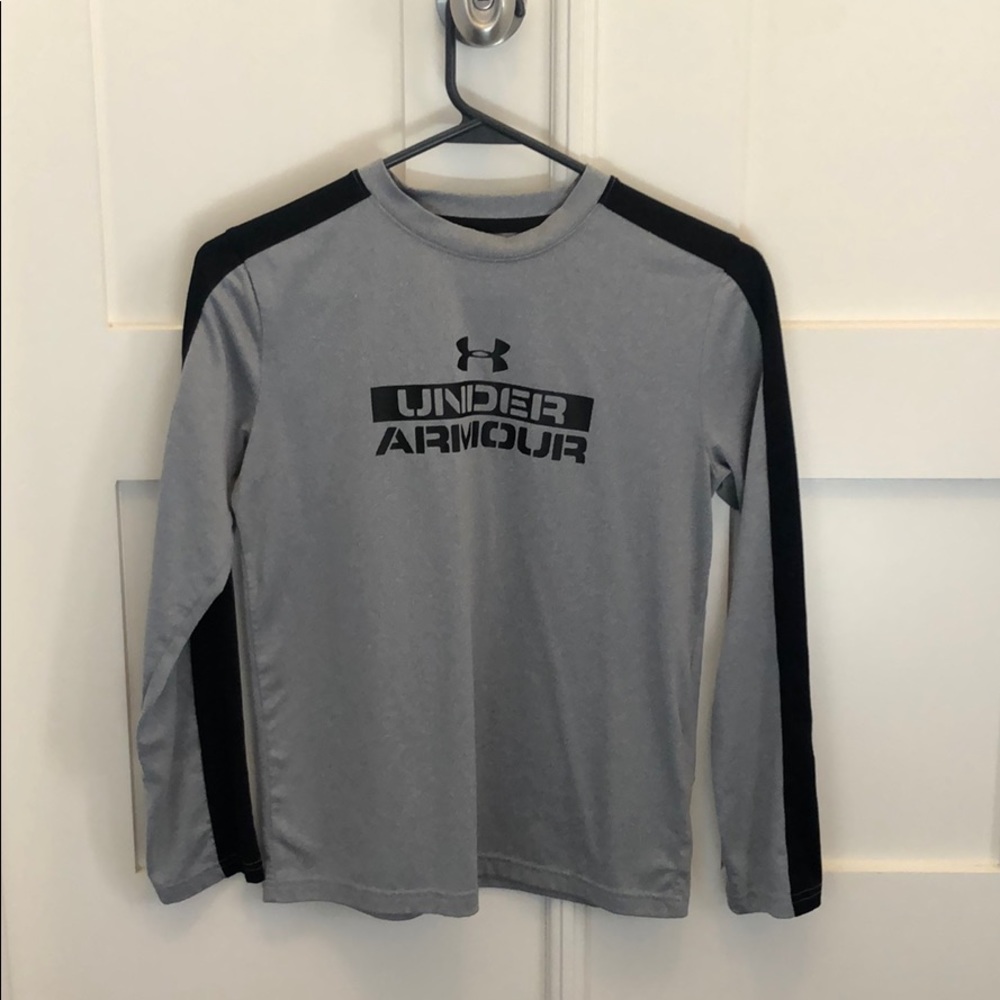 Boys Under Armour long sleeve tee